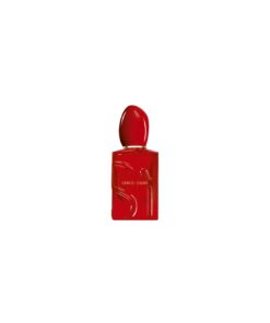 Elegante flacone rosso intenso Giorgio Armani Sì Passione Red Musk con tappo nero