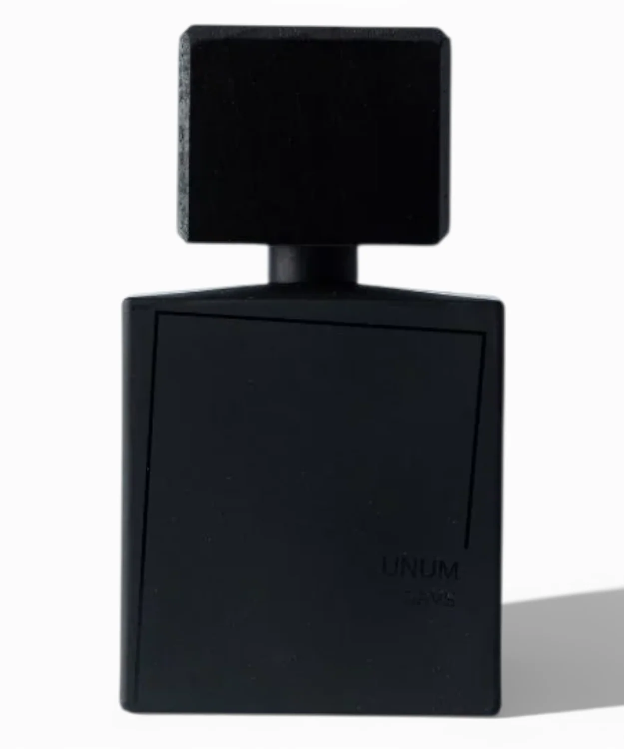 Flacone di profumo Filippo Sorcinelli Lavs Extrait De Parfum 100ml flacone nero opaco con tappo scultoreo in tessuto